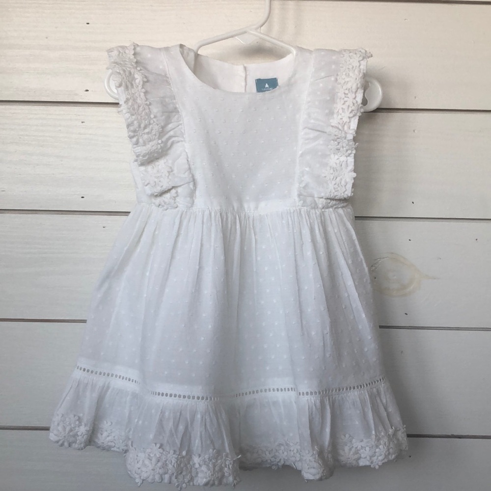 Gap NWT white lace dress